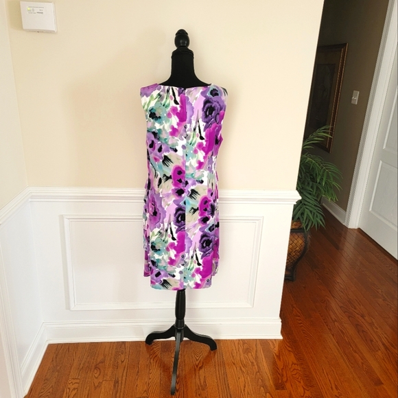DB established 1962 Dress - Picture 7 of 10